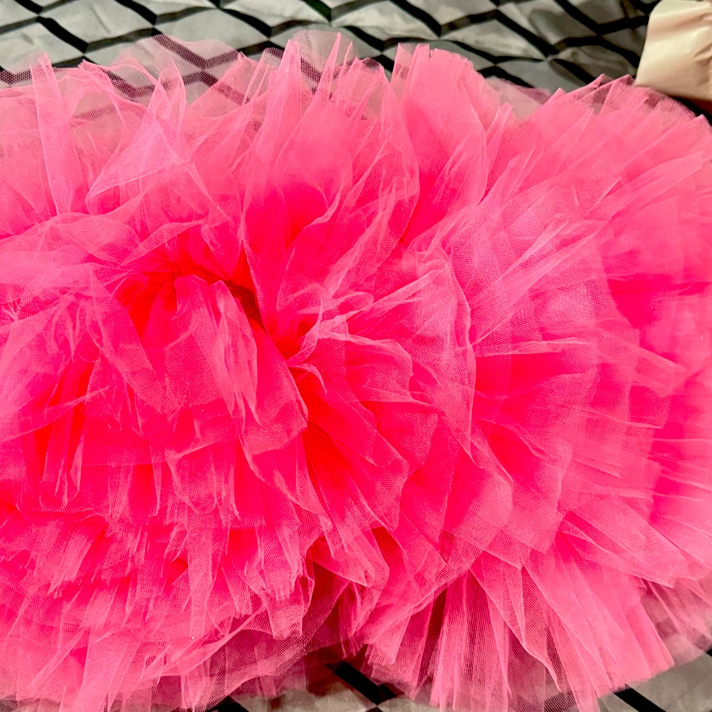 Ruffled tube top!